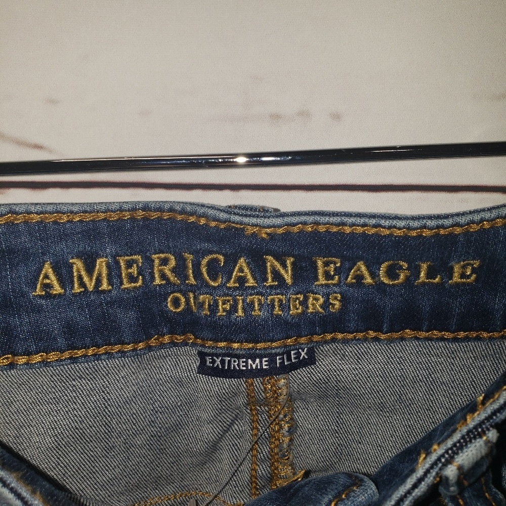 American Eagle dark navy Jean shorts extreme flex - Picture 3 of 3